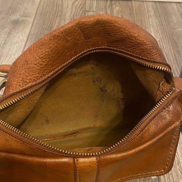 Roots Canada saddle & Rudsak Flap crossbody bags lot Unisex - Picture 17 of 17